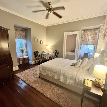 Barksdale House Inn