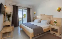 Zodiac Hôtel & Aqua Park - Cheap