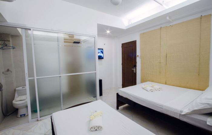 JJ Midcity Inn