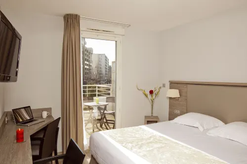 Séjours & Affaires Grenoble Marie Curie - 2-Star