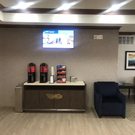 Best Western Plus Sparta Trail Lodge