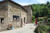 Le Bouchon de Campagne Hotels in Gluiras