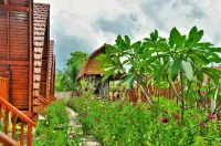 The Peace Arta Bungalow Hotel dekat Pasih Uug Beach