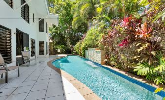 Seascape Luxury Beachfront House