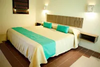 Hotel Plaza Palenque Hotels in Palenque