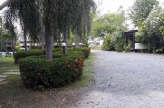 Paan Puan Place Hotels in Mueang Saraburi