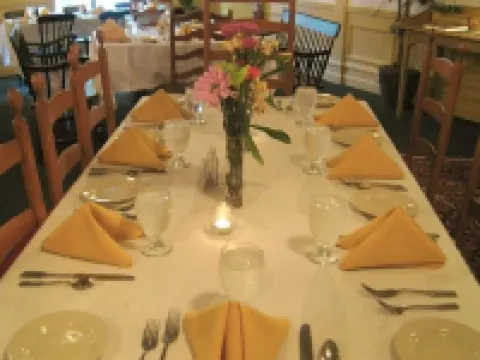 The 1896 House Country Inn - Brookside & Pondside Hotels in Williamstown