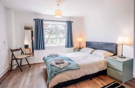 Eastwood Lodge Отели в г. Вангфорд вит Хенхем