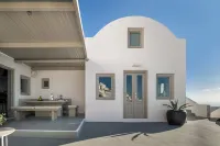 Grace Hotel, Auberge Resorts Collection Hotels in Imerovigli