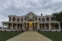 Grand Victorian Inn - Inns