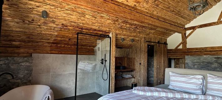 Chasa Veglia Hotels in Bezirk Inn