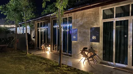 Arch Studio Cenang Отели рядом с достопримечательностью «Masjid Kampung Bayas (Masjid Jamei Al-Tasneem)»