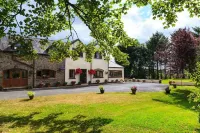 Langdon Farm Guest House Hotels near Folly Farm Adventure Park and Zoo