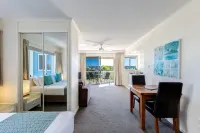 Atlantis Marcoola Hotels in Marcoola