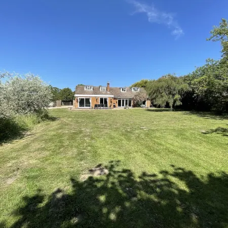 Haymills Guesthouse