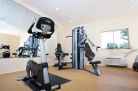 Best Western Plus Vineyard Inn  Suites - Gym
