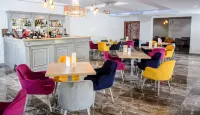 Royal Class Hotel