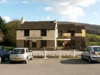 The Sloop Inn Hotels in 