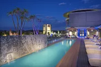 Hilton Windhoek - Pools