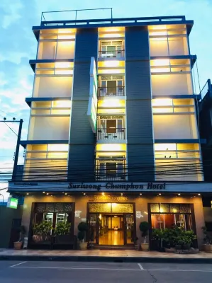 Suriwong Chumphon Hotel Các khách sạn gần Chumphon Railway Station