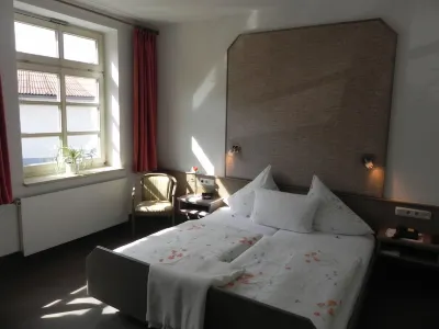 Hotel Zur Mühle Отели в г. Мульмсхорн