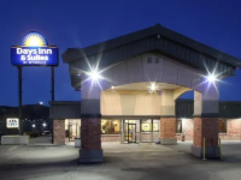 Days Inn & Suites by Wyndham Trinidad Hotels in Trinidad