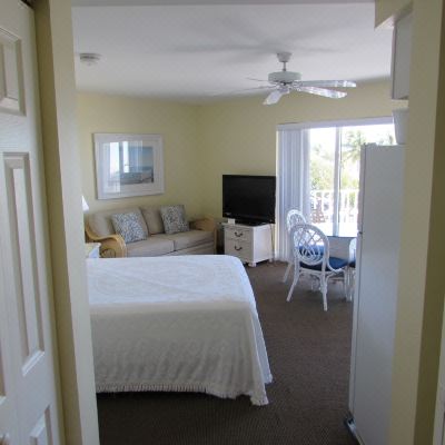 Queen Studio with Partial Ocean View Edison Beach House Promo Code