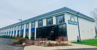 霍蘭德戴斯飯店 Kollen Park & Heinz Waterfront Walkway附近的飯店