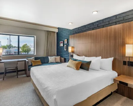 The Gibson Hotel Great Falls, Ascend Hotel Collection Hotels in Cascade County