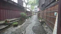 Yanaka No Taisuke Hotels near Kokoro no Mori Museum