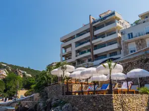 Hotel Mediterraneo Liman Free Private Beach for Hotel Guest