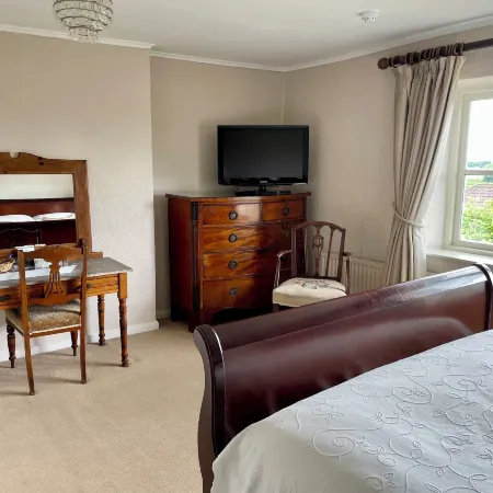 Pickmere Country House