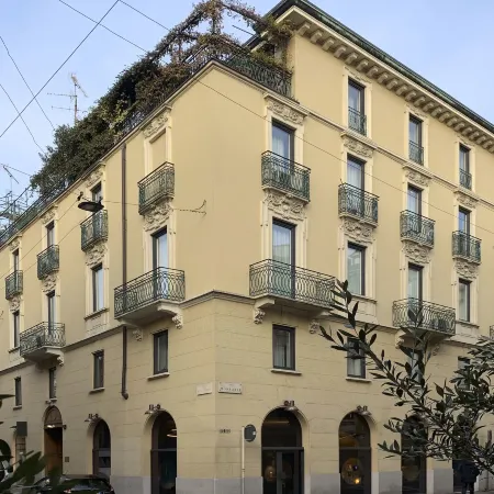 Brera Apartments in San Babila Отели рядом с достопримечательностью «Конгресс-центр Visconti Palace»