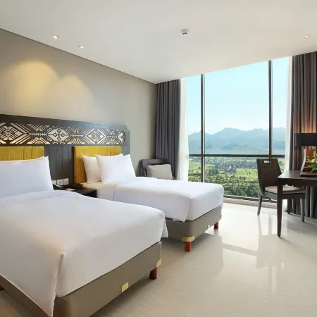 Lombok Astoria Hotel Отели в г. Матарам