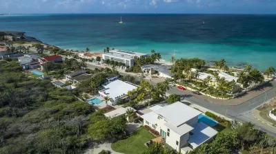 Boca Catalina Modern Villa