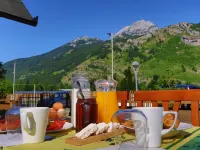 Mik Hotel Valbona Hotel di Tropoje District
