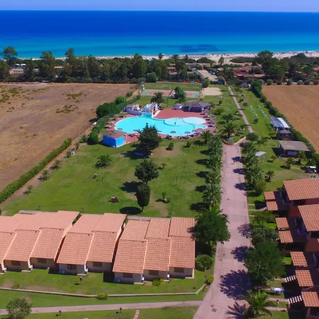Rey Beach Club