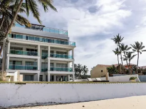 Watermark Luxury Oceanfront Residences