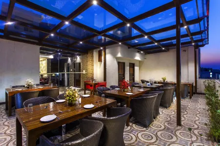 Hotel Sunstar Heritage Отели рядом с достопримечательностью «Фероз Шах Котла»