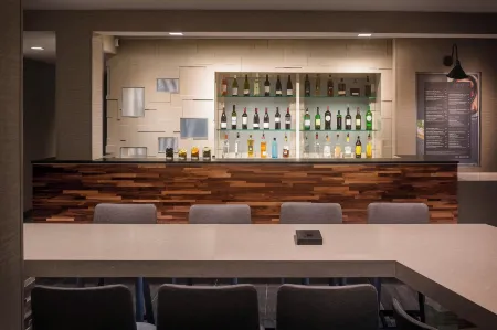 Courtyard Cincinnati Airport South/Florence Отели в г. Флоренция