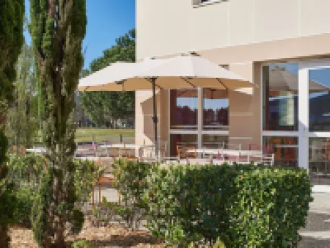 Kyriad Direct Mont de Marsan - St Avit 朗德酒店