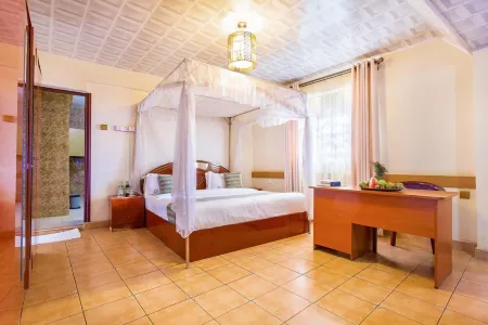 Hotel Nokras Murang'a Отели в г. Makuyu