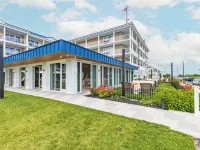 La Mer Beachfront Resort Hotels in Cape May