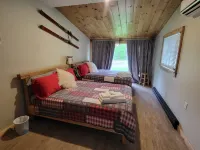 Crabbe Mountain Inn