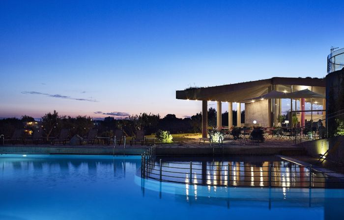 Leivatho Hotel