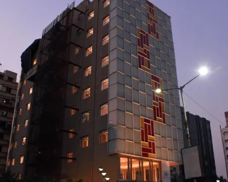 Lynq Aero Hotels in Salt Lake City
