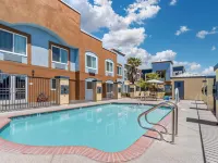 Country Inn & Suites by Radisson, Modesto-Salida Hotels in Stanislaus County