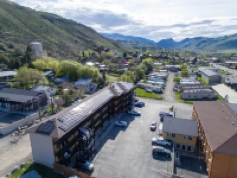 Travelodge by Wyndham Gardiner Yellowstone Park North Hotels in Gardiner