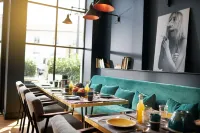 Hotel Victoria - Desayuno