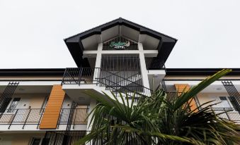 Safari Hotel